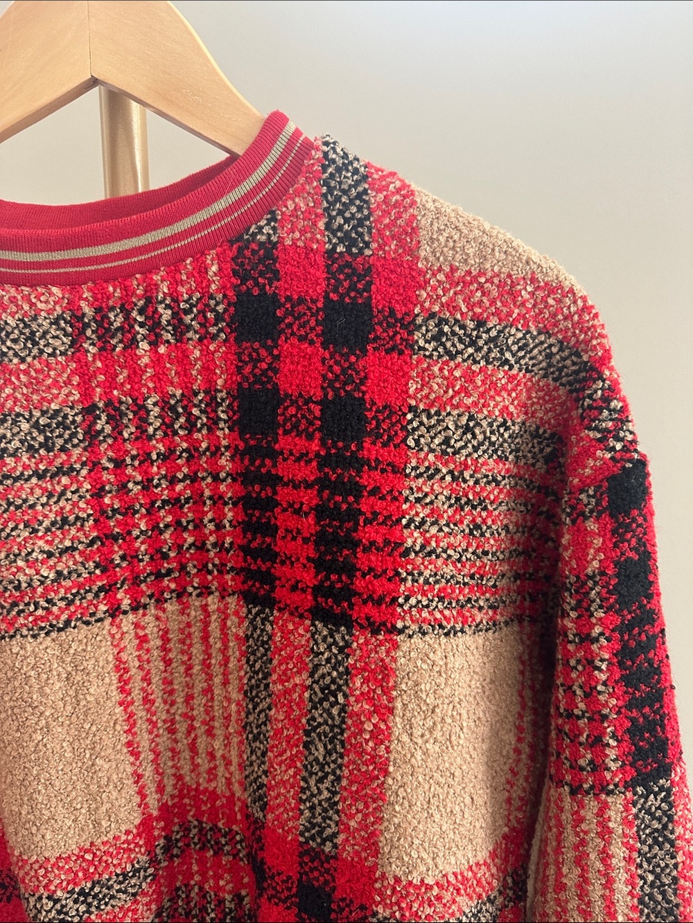Lili Sidonio x Molly Bracken Red Plaid Cropped Sweater – Size S | Preppy Holiday